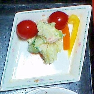 ポテトサラダ（きゅうり・ツナ入り）